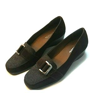 Aerosoles wedge loafers